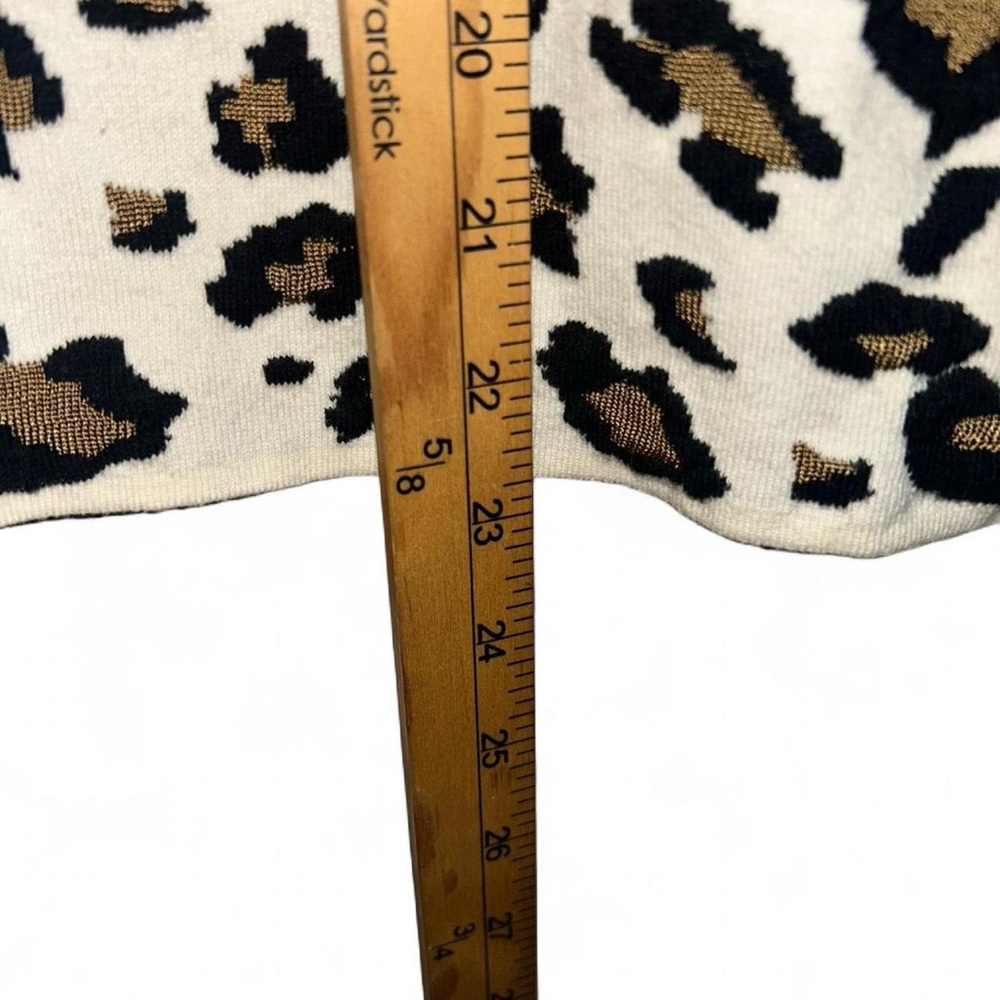 Anthropologie White and Brown Leopard Print Tee - Picture 4 of 7